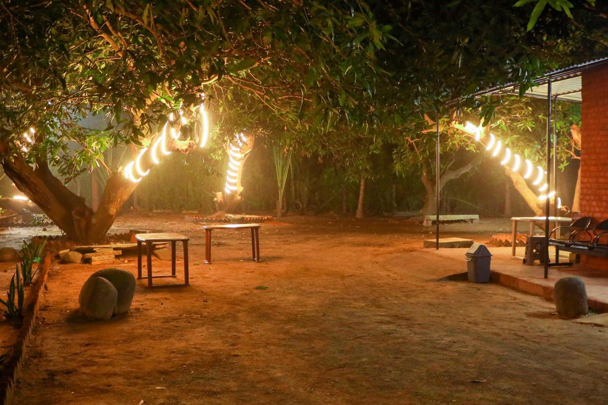 Bay Walk Residency Hotel Auroville Bagian luar foto