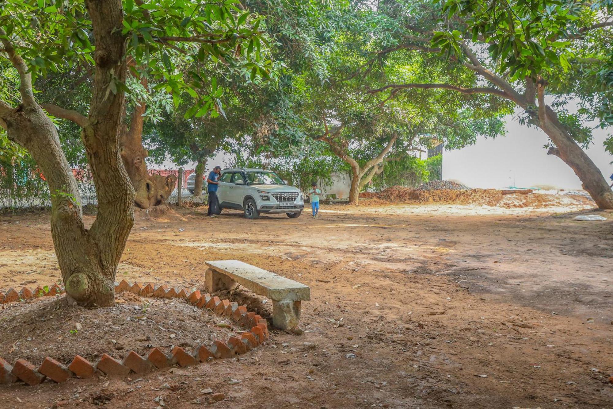 Bay Walk Residency Hotel Auroville Bagian luar foto